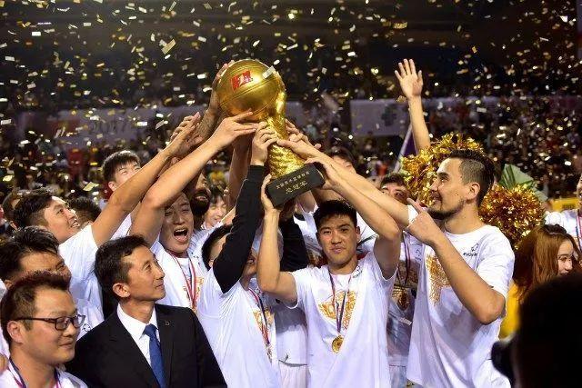 即将发布的NBA新赛季赛程引发热议